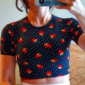 Motel xs Darby crop top in fruit polka